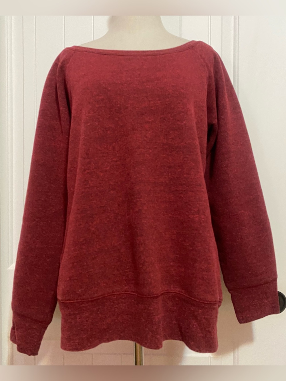 Women’s Cozy Red Off The Shoulder Sweatshirt, Bella Brand Size XL